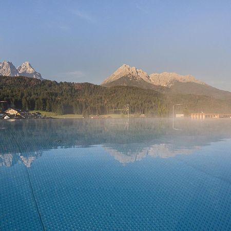 Hotel Löwe Innichen Exteriör bild